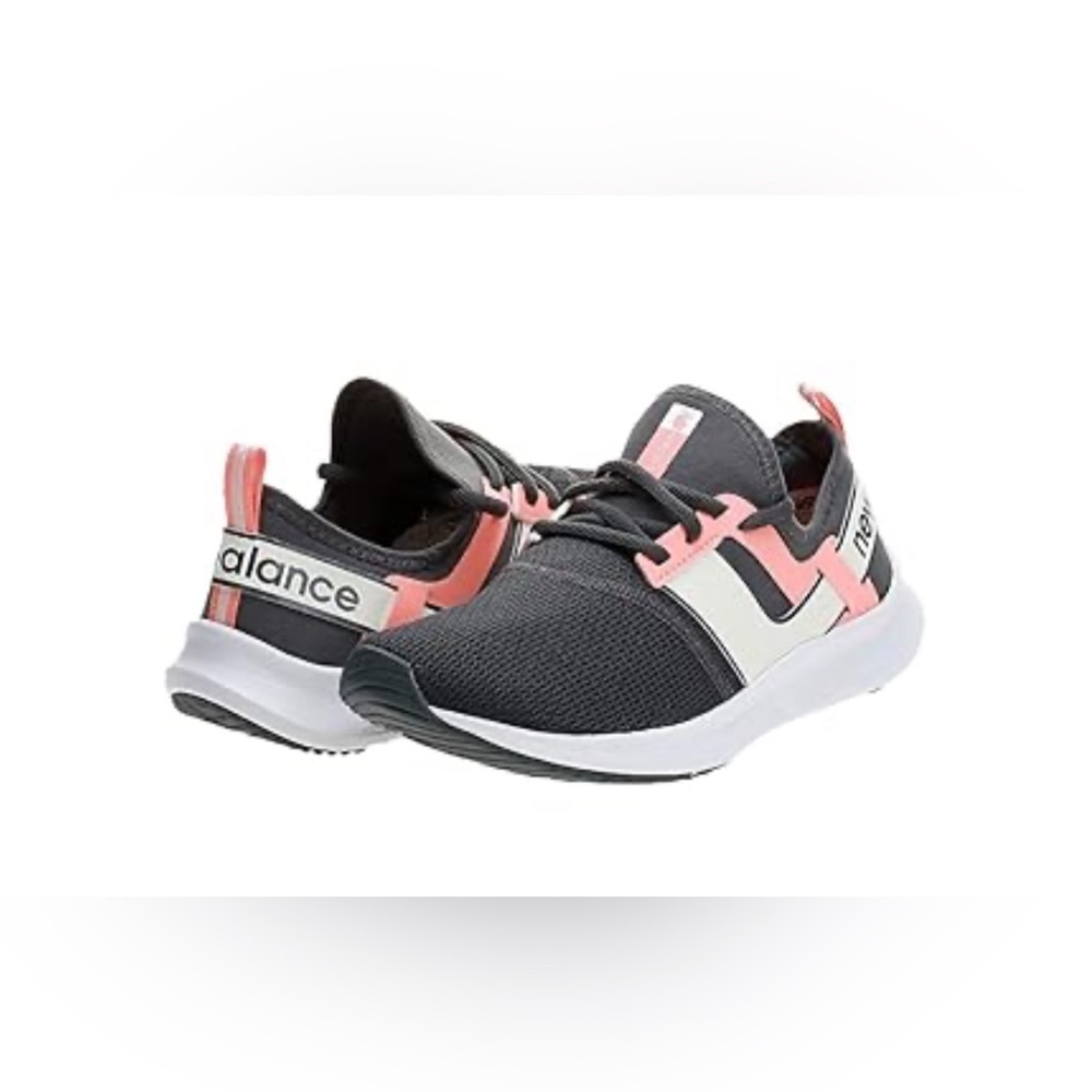 New Balance Women’s FuelCore Nergize Sport V1 Sneaker Size 7